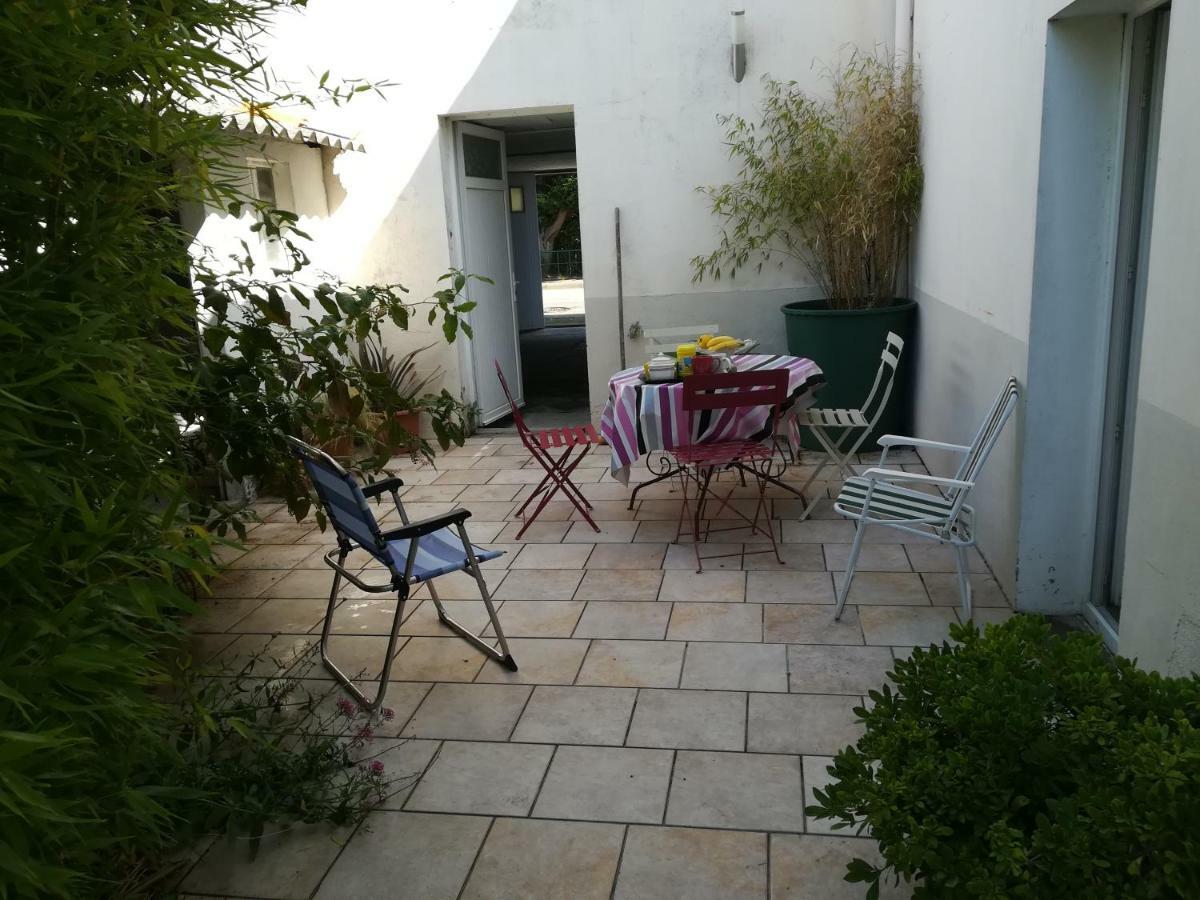 Guest House Groupe Et Famille Paimboeuf Exterior photo